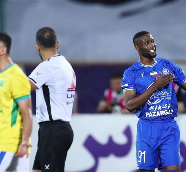 Esteghlal Advances to the 2024-25 Iran Hazfi Cup Final: A Triumph to Remember!