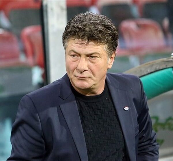 Esteghlal Football Club Reignites Interest in Coach Walter Mazzarri