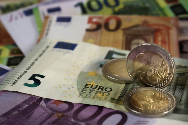 Eurozone Inflation Surpasses Expectations: What It Means for the Economy - Mehr News Agency