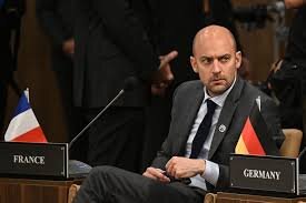 France Pledges Strong Commitment to Recognize Palestinian Statehood