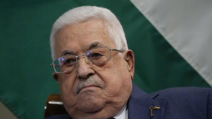 Hamas Undermines Mahmoud Abbas's Beirut Visit Plans Amid Rising Tensions