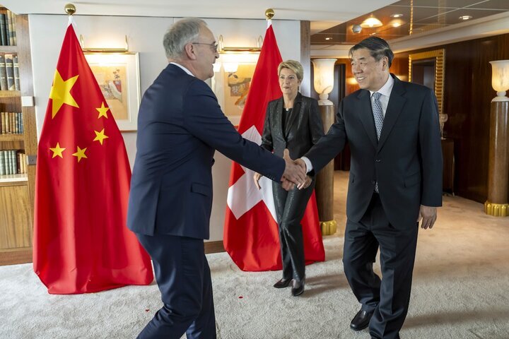 High-Stakes Trade Talks: Chinese and US Officials Convene in Geneva