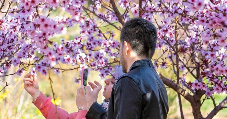 How Iran-US Negotiations Impact Everyday Life for Ordinary Iranians: No Deal, No Relief