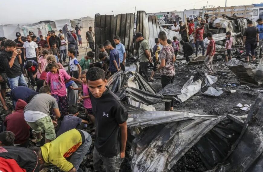 Humanitarian Crisis in Gaza: Palestinians Face Displacement, Starvation, and Thirst