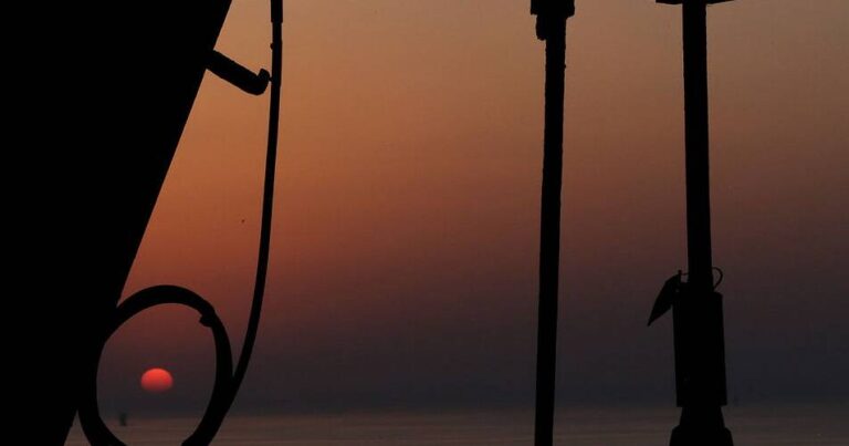 Iran Faces Soaring Inflation and Stagnant Growth: IMF's Grim Economic Outlook Unveiled