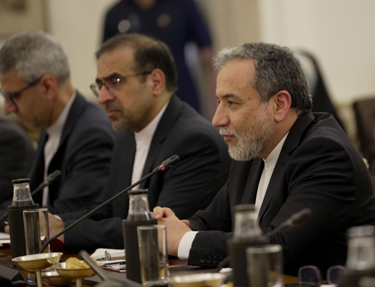 Iran-India Economic Relations Strained by Sanctions, Warns Araqchi