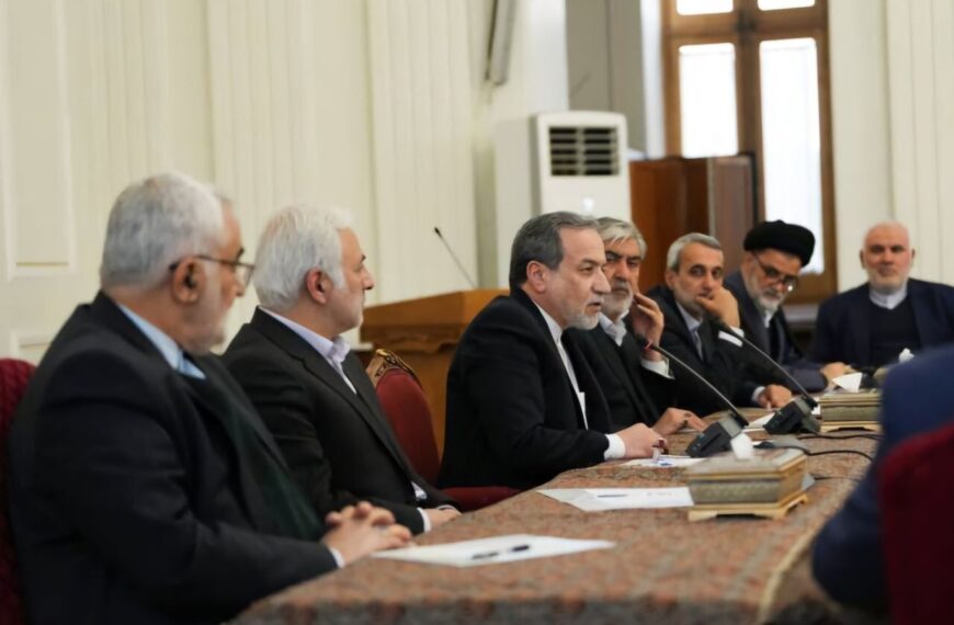 Iran Threatens Strong Retaliation Against E3 Over Potential Sanctions Snapback
