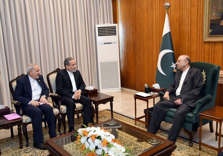 Iran and Pakistan Unite in Strong Condemnation of Israeli Atrocities in Gaza