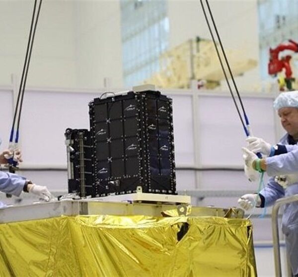 Iranian Company Set to Launch Innovative Dual-Purpose Satellite Using Russian Rocket Technology