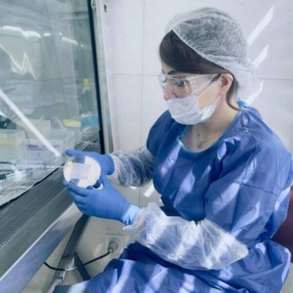 Iranian Female Innovator Wins Prestigious WIPO Prize and IFIA IIS Certificate
