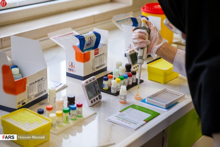 Iranian Geneticist Unveils First-Ever Homegrown Saliva Collection Kits and Cutting-Edge DNA Testing Technology