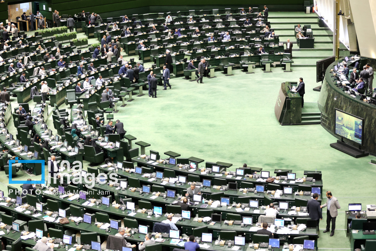 Iranian Lawmakers Condemn UK Parliament's Terrorist Designation of IRGC