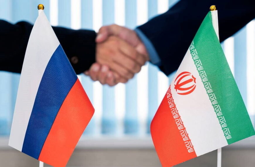 Iranian Shopping Boost: Russian Tourists Embrace Mir Pay for Seamless Transactions