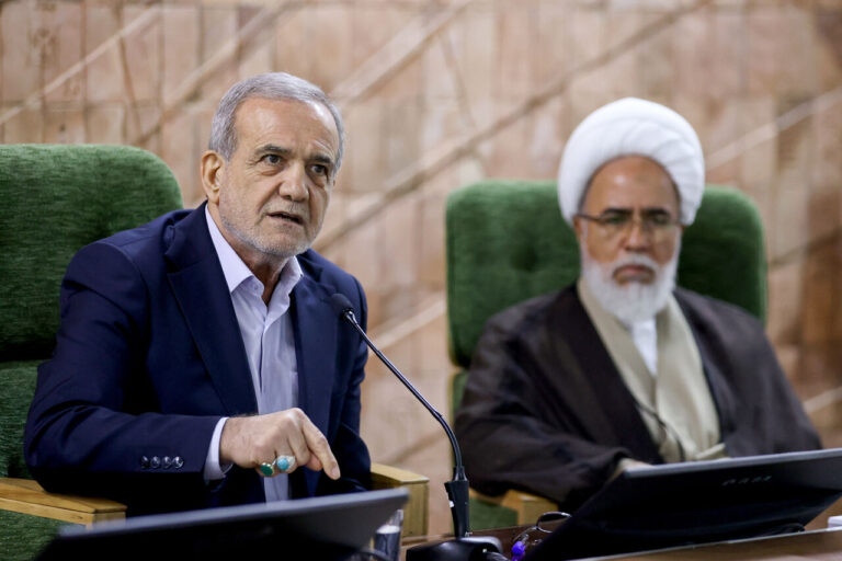 Iran's President Pezeshkian Champions Regional Peace Initiatives with Neighbors