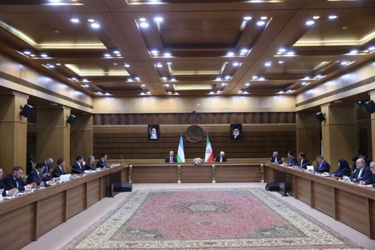 Iran's Vice President Pledges to Boost Comprehensive Ties with Uzbekistan