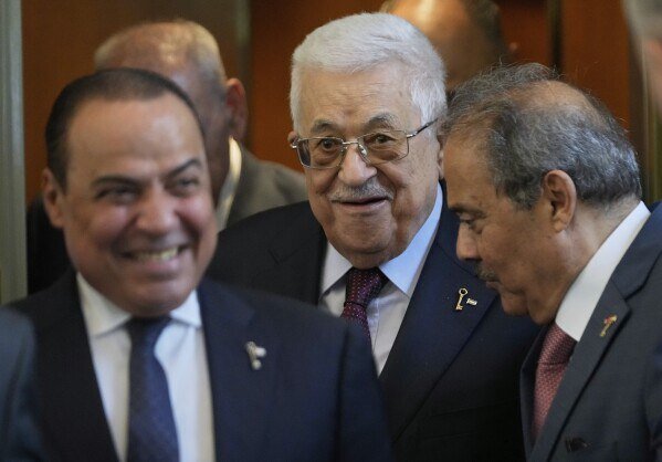 Mahmoud Abbas' Beirut Visit: No Progress for the Palestinian Cause