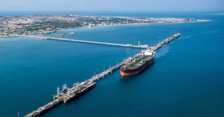 Oil Prices Plummet as Hopes Rise for US-Iran Nuclear Deal Breakthrough