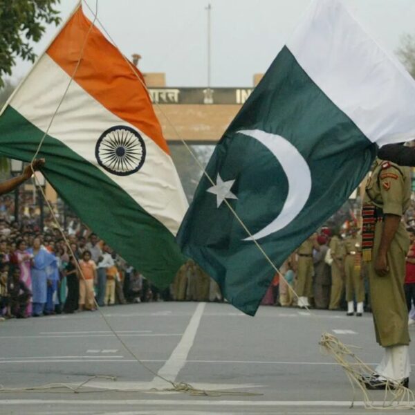 Pakistan Issues Strong Warning to India: Prepared for Robust Retaliation in Event of Attack