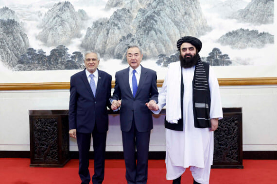 Pakistan and Afghanistan Strengthen Relations: Key Talks with China Pave the Way for Renewed Ties