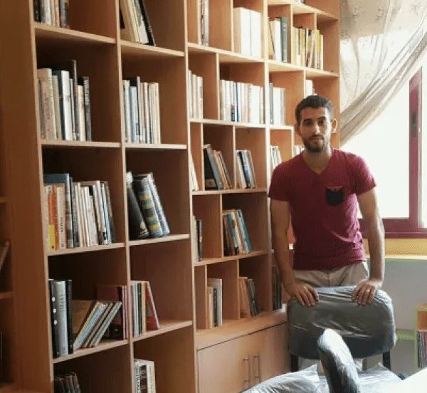 Palestinian Poet Wins Pulitzer Prize, Amplifying Gaza's Heartfelt Struggles