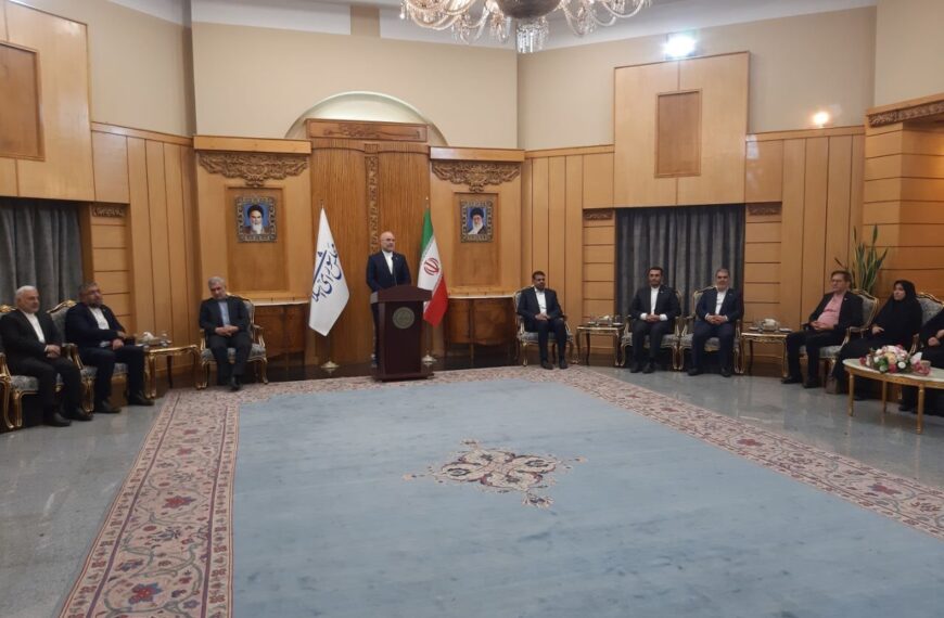 Parliament Speaker Declares Clear Path to Strengthen Economic and Cultural Bonds Among Islamic Nations