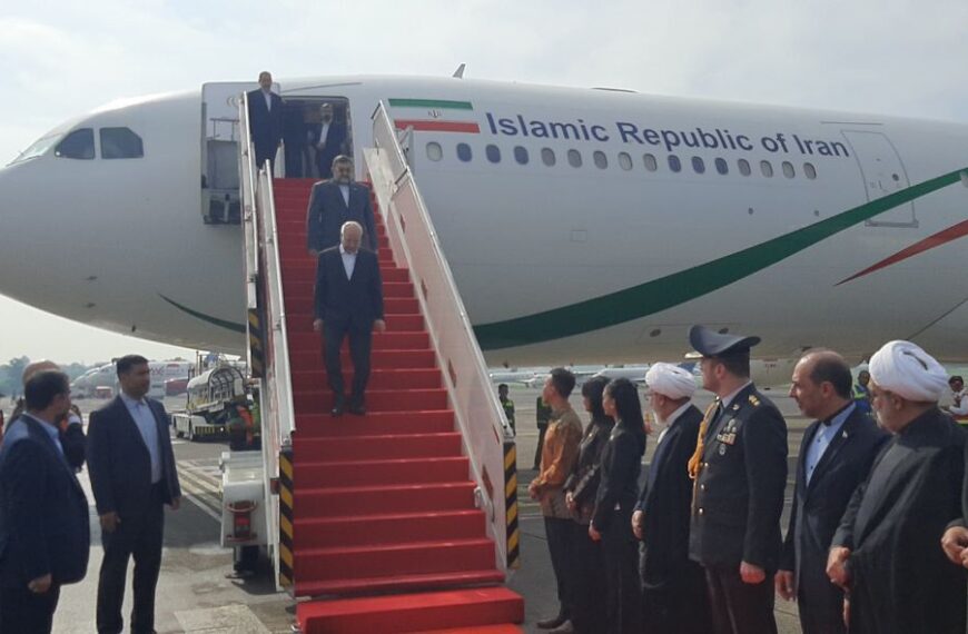 Parliament Speaker Lands in Jakarta: Key Moments from the PUIC Conference!