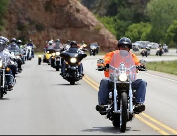 Polish Cyclists Unite for an Epic Rally in Gilan Province!