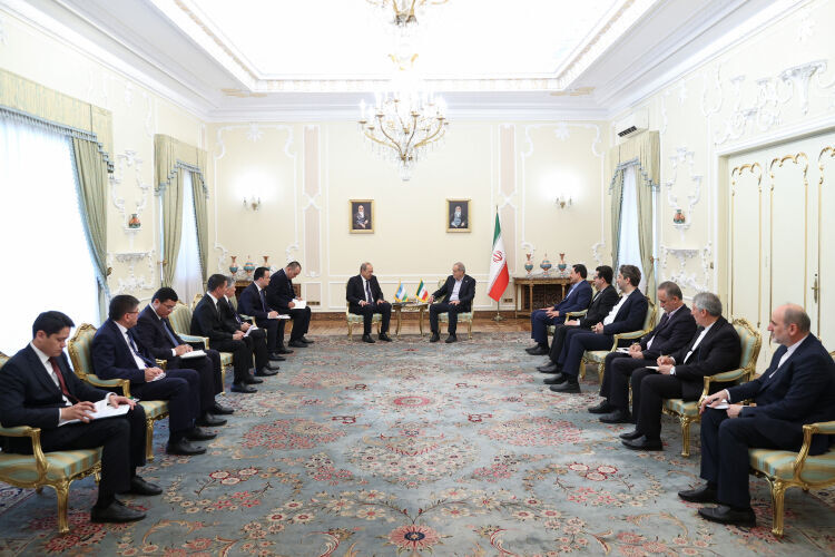 President Pezeshkian Advocates for Strengthening Iran-Uzbekistan Ties to Foster Regional Stability