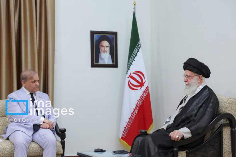 Prime Minister Sharif Reaffirms Pakistan's Commitment to Strengthening Strategic Ties with Iran