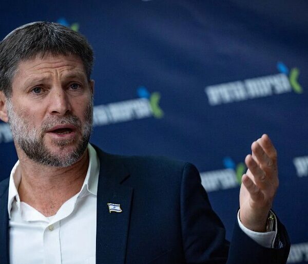 Smotrich Predicts Rapid Gaza Population Exodus Abroad in Coming Months