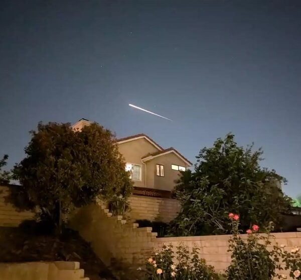 SpaceX Dragon Makes Dramatic Earth Return with Sonic Boom Following Successful ISS Mission