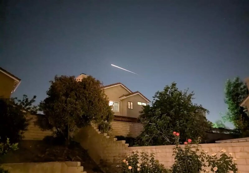 SpaceX Dragon Makes Dramatic Earth Return with Sonic Boom Following Successful ISS Mission