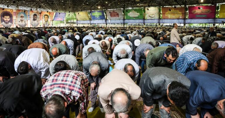 State Clerics Hail Diplomatic Wisdom of Nuclear Talks During Friday Prayers