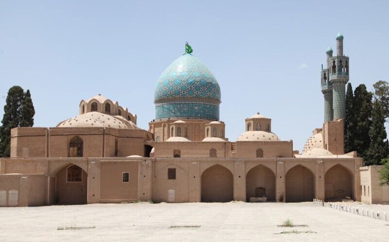 Stolen Treasures Recovered: Main Suspect Arrested in Shah Nematollah Vali Museum Heist!