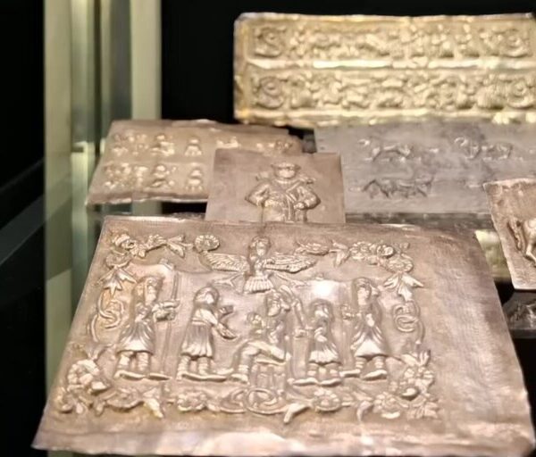 Tehran Unveils 120 Confiscated Smuggled Treasures: A Glimpse into the Hidden Past
