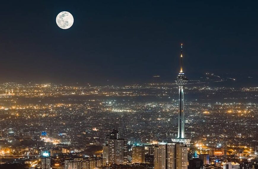 Tehran's Uneven Blackouts Ignite Controversy Over Energy Access and Social Equity