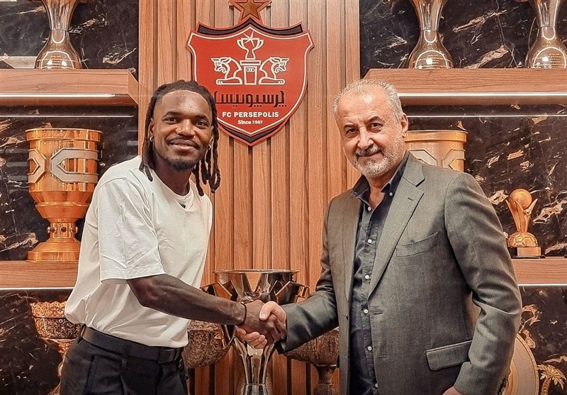 Thievy Bifouma Joins Persepolis: A Game-Changing Transfer for the Team!