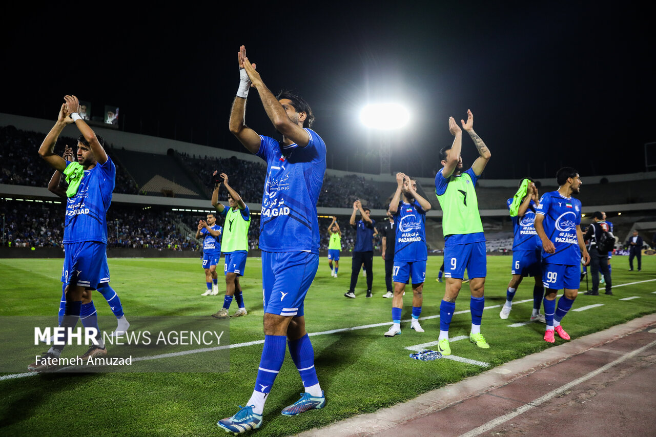 Thrilling Face-off: Esteghlal FC Takes on Sanat Naft FC in the 2024/25 Hazfi Cup Showdown!