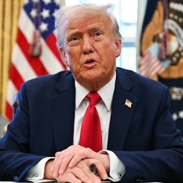 Trump Praises Iran's 'Reasonable and Intelligent' Approach in U.S. Negotiations